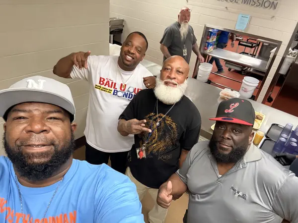 Team group photo at Nashville Rescue Mission community service